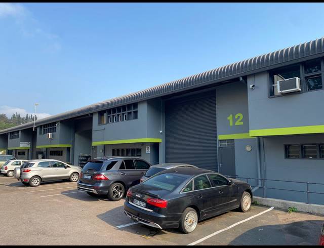 364M² MINI FACTORY TO LET IN MAXMEAD